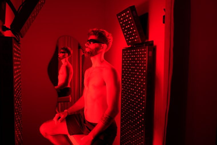 Red light therapy session for cellular repair and recovery at Renew Wellness Place, Parnell, Auckland